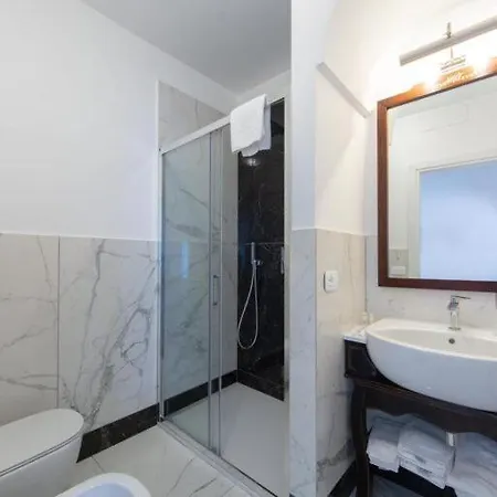 Amalfi Coast Hotel 3*