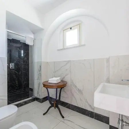 Amalfi Coast Hotel