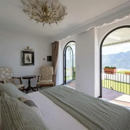 Amalfi Coast Hotel 3*