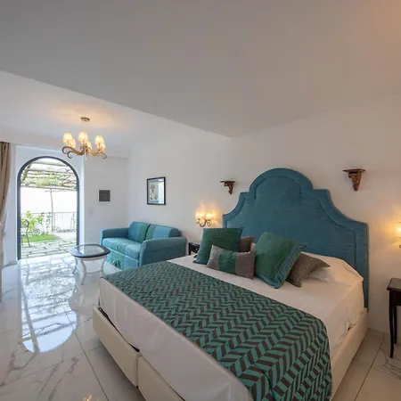 Amalfi Coast 3* 拉维罗