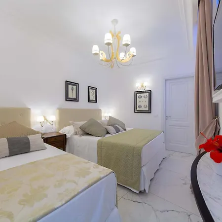 Amalfi Coast 3* 拉维罗