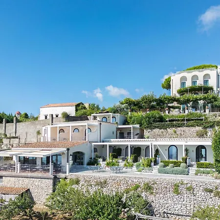 Amalfi Coast Ραβέλλο